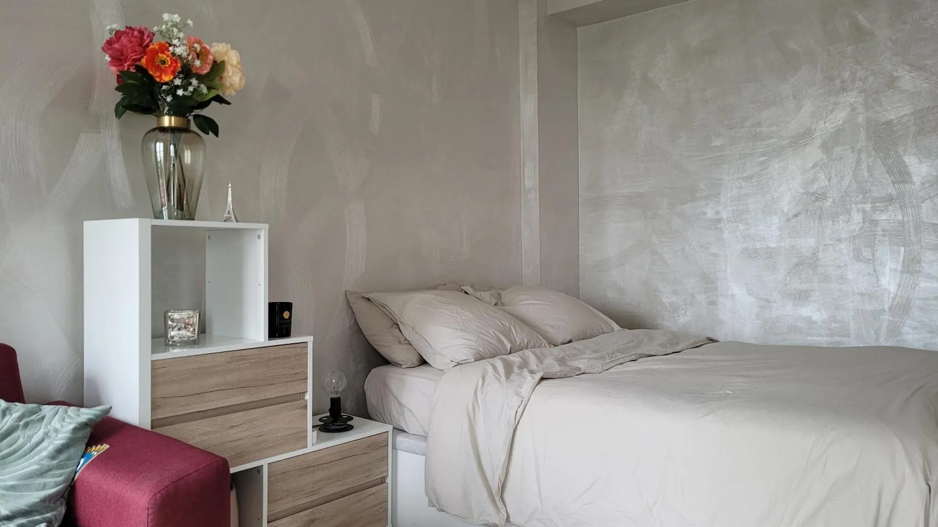 Апартаменты Studio Lumineux Avec Balcon Париж